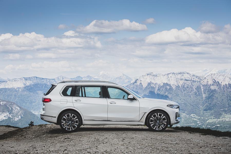  BMW X7 xDrive30d Design Pure Excellence (G07) 2019 года  (WW) (фото 33 из 36)